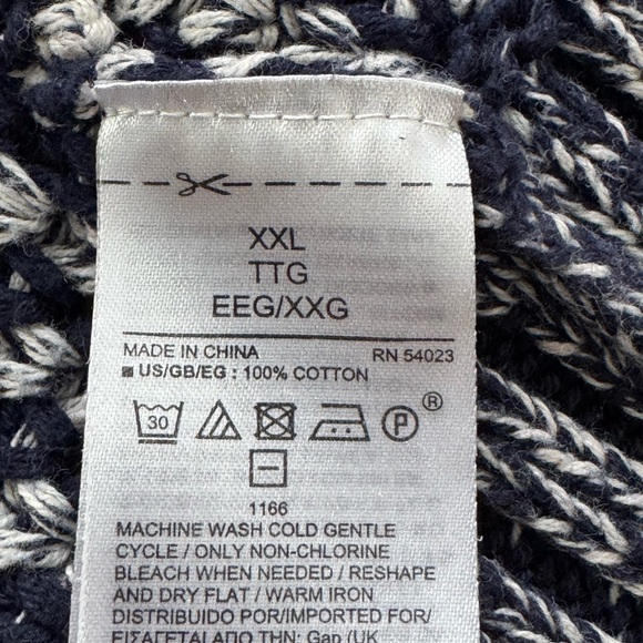 GAP Navy and White Knit Sweater toggle buttons cozy XXL EUC - Picture 9 of 9